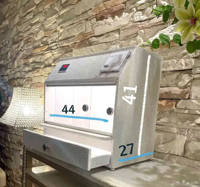 حاضنه الكترونيه 0