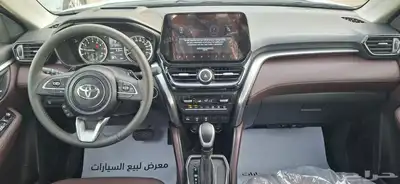 تويوتا اوربان كروزر 2025 سقف اسود فل السعر 82 شامل الضريبه 18