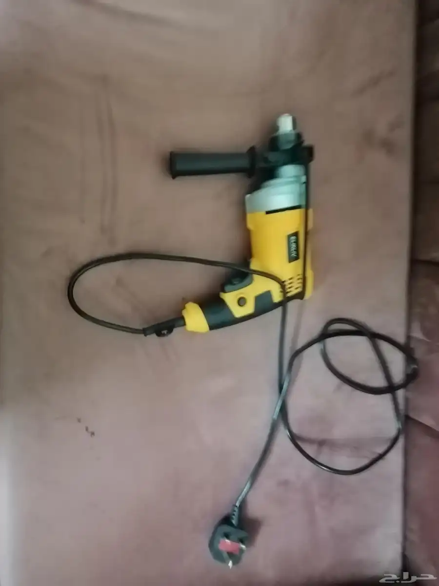 للبيع درل للحفر شبه جديد ونظيف 0