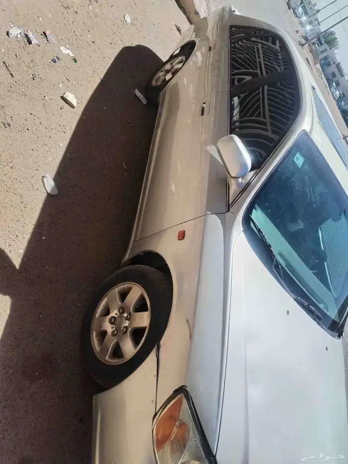 تويوتا افالون موديل 2000مكينه فل قير فل تكيف 2