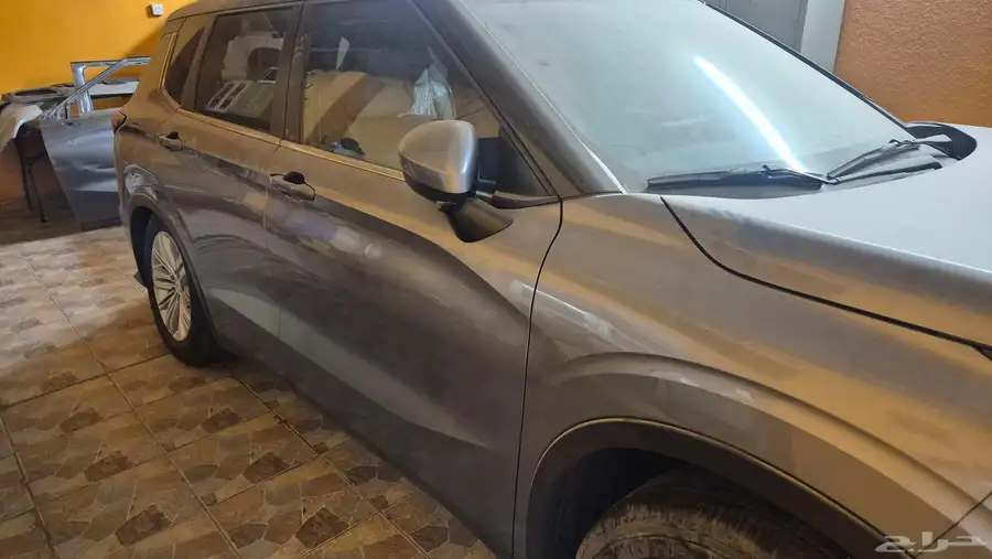 MITSUBISHI OUTLANDER ميستسوبيشي اوتلاندر مصدوم 2024 index