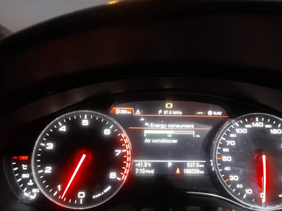 ((فرصة ذهبية سيارة اودي A7 2011 16