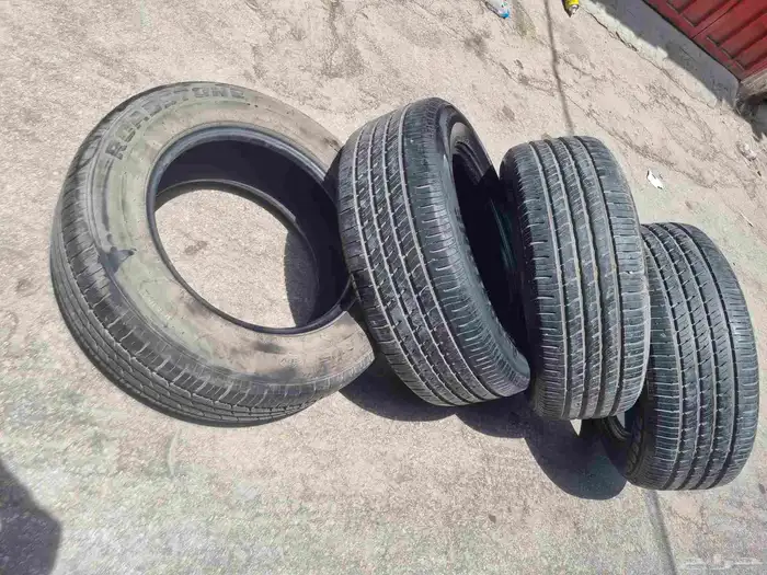 265 60 18 الكفرات نضيفه شرت شبه الجديد 4