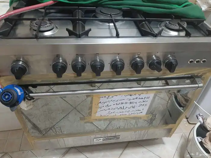 بوتاجاز مع فرن شركة مبومباني Bompani إيطالي نظيف استخدام شهر 0