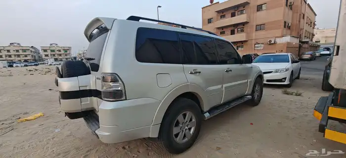 ميتسوبيشي باجيرو 7