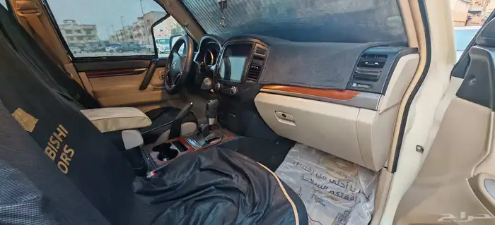 ميتسوبيشي باجيرو 6