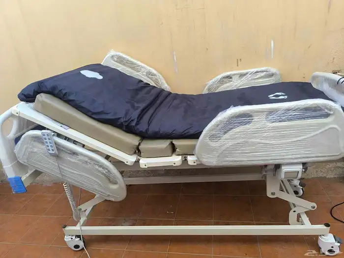 سرير طبي كهربائي 10حركات معا المرتبه طبيه وهوايه 2