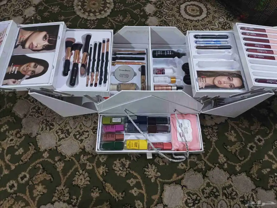 بوكس ميكب استعمال خفيف ناقص منو مسكره وكم شغله خفيفه 1