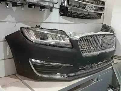 لينكونMKZ. 2017 1