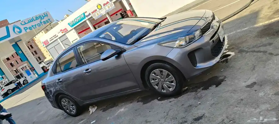 كيا ريو موديل حديث للايجار شهري جده فقط 0594630 1
