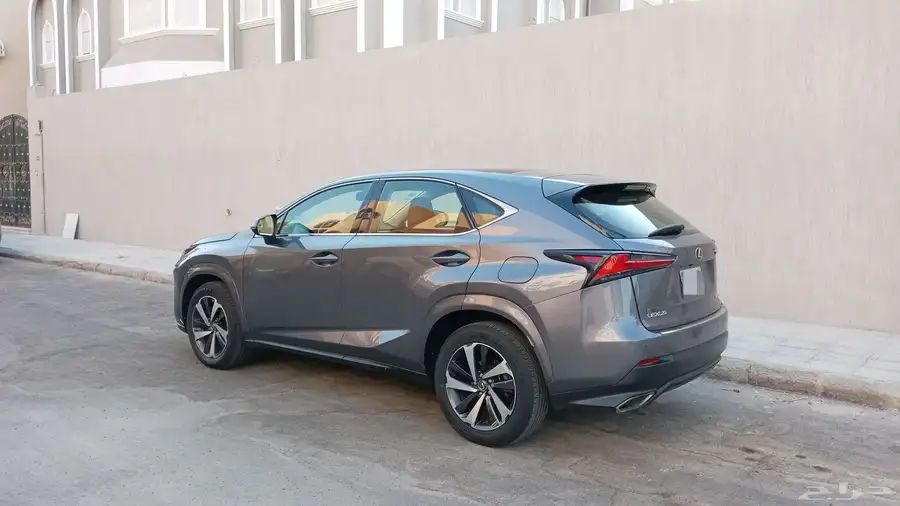 لكزس NX300 مديل 2020 index