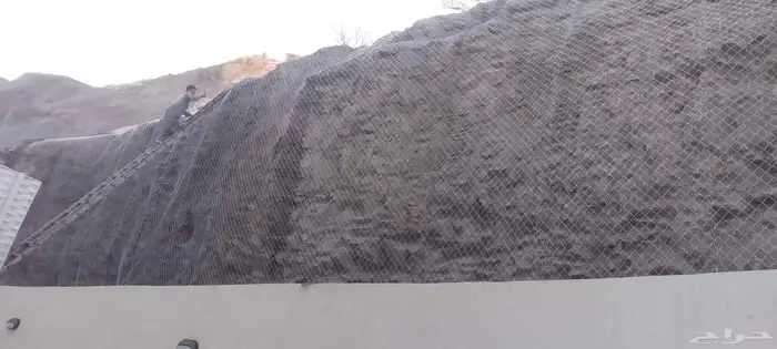 مباني حجر كبير وصغير بل يد وبل معدات 1
