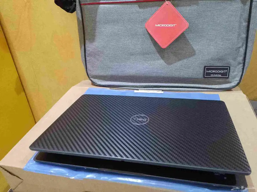 لابتوب Dell Latitude 7420 بشاشة FHD مقاس 14 بوصة ومعالج Int index