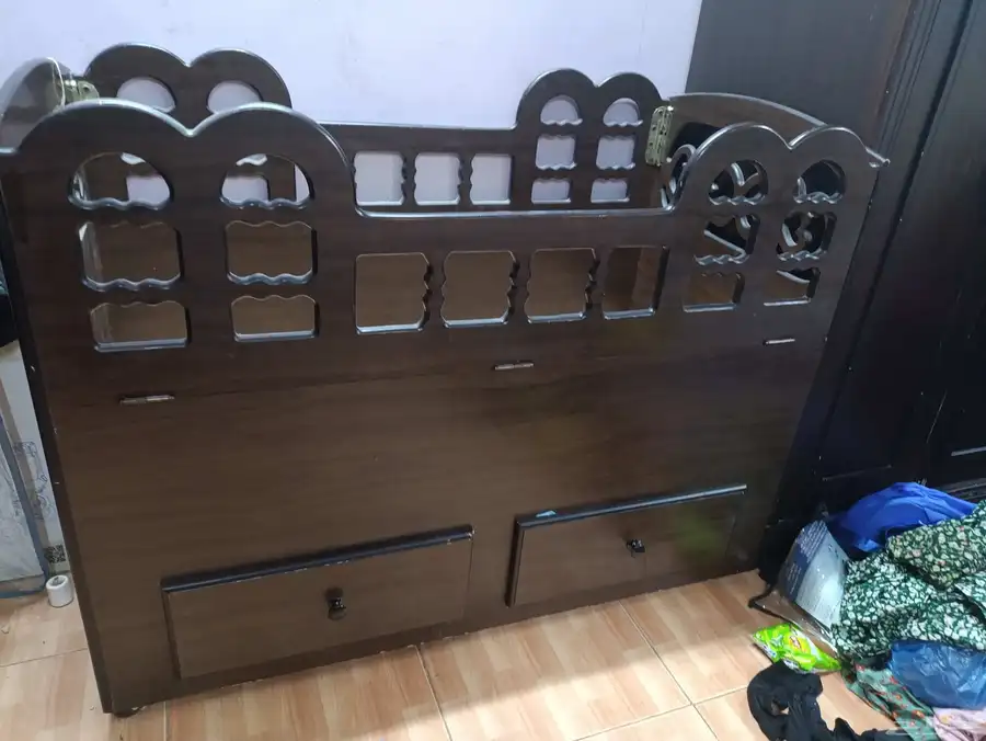 سرير اطفال 0