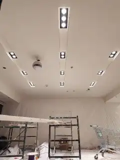 فني كهربائي 7