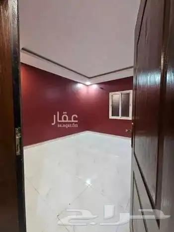 للاجار شقة دور ثالث حي الشعله (مصعد) 3غرف ومجلس ومقلط 35الف 5
