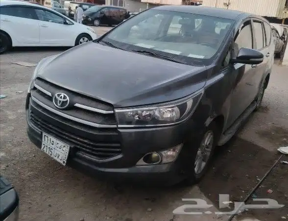 تويوتا اينوفا فل كامل بودي بلد ممشى قليل 0