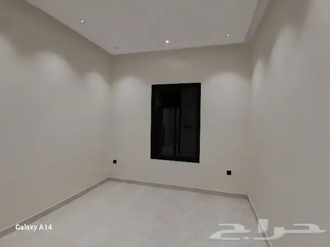 للبيع روف علوي مع ملحق مدخل سياره تشطيب راقي بالمحاله أبها 15