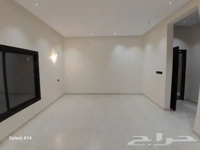 للبيع روف علوي مع ملحق مدخل سياره تشطيب راقي بالمحاله أبها 6