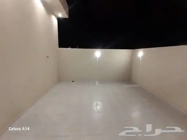 للبيع روف علوي مع ملحق مدخل سياره تشطيب راقي بالمحاله أبها 24