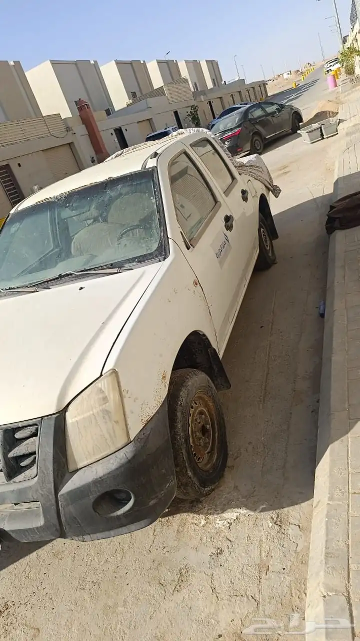 للبيع وانيت سوزو يحتاج مكينه وقيرمديل 2008مطوف فحص وستماره 0