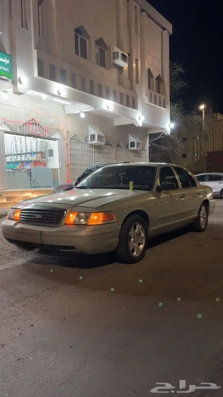 فورد فكتوريا 2004 للبدل 0