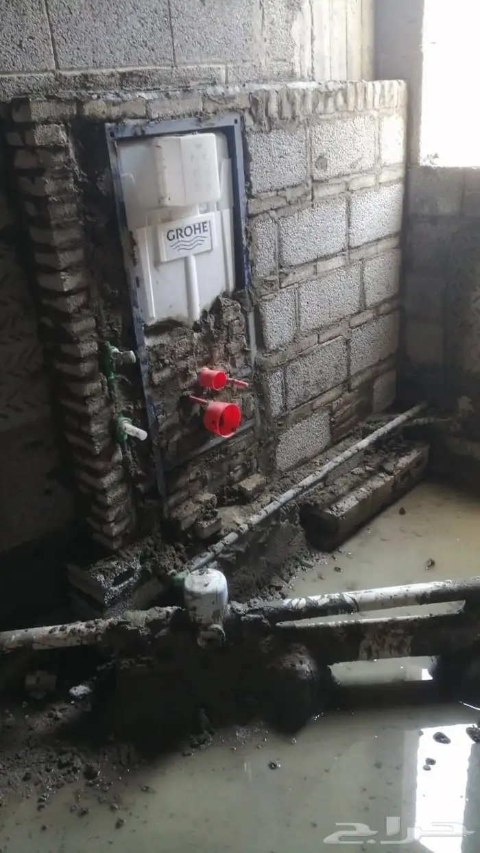 سباك محترف بخبرة عملية في جميع أعمال السباكة 3