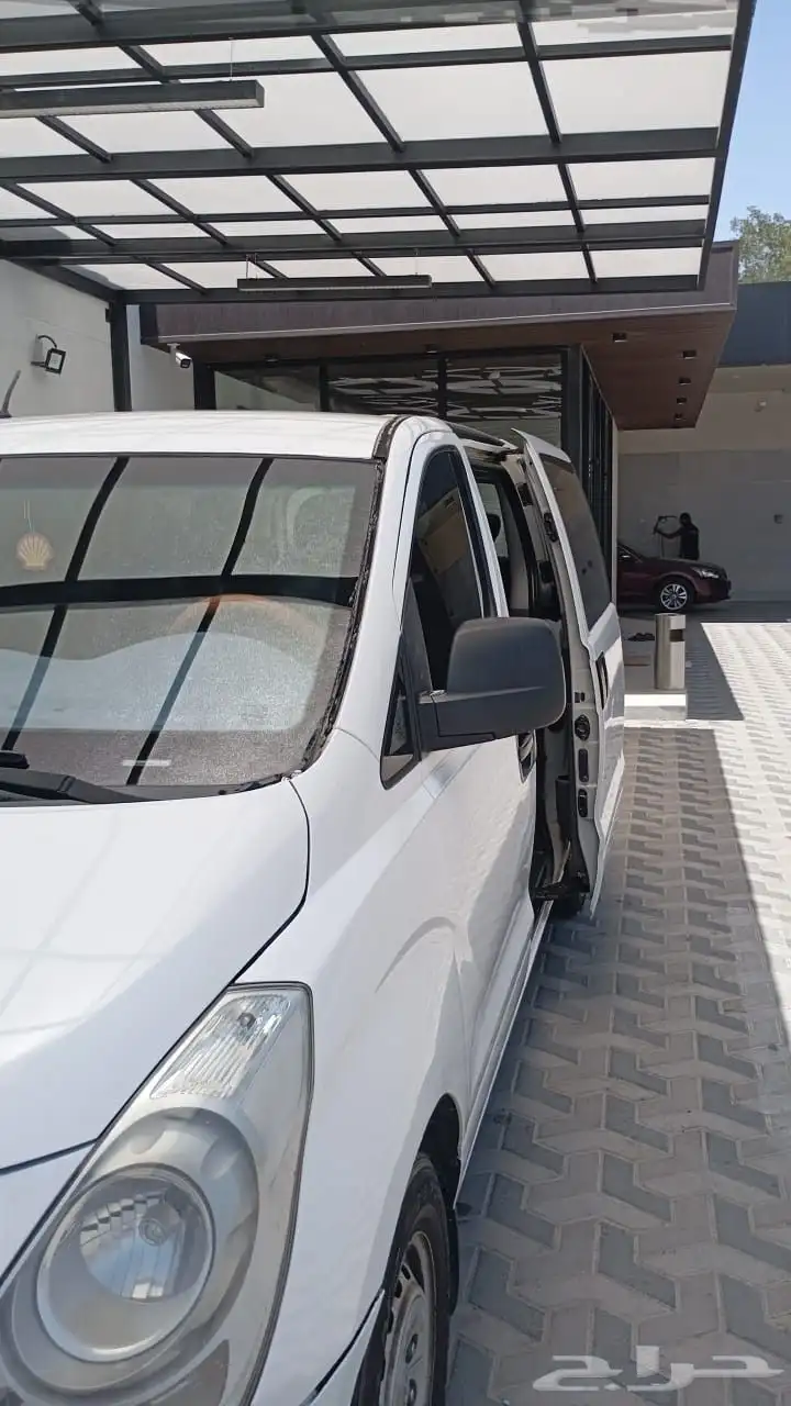 للبيع هونداي H1 2013 7