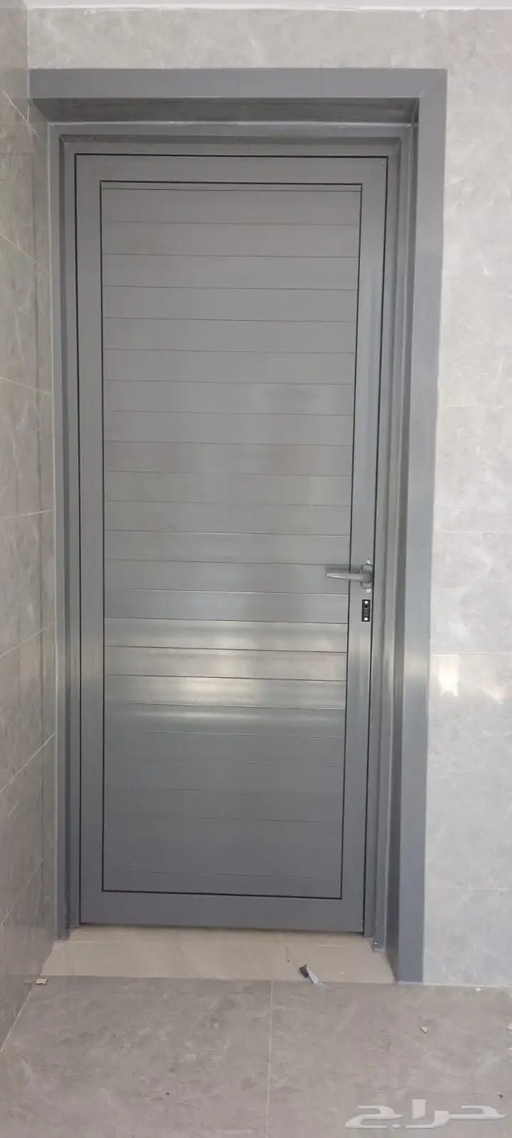 Aluminum door 0