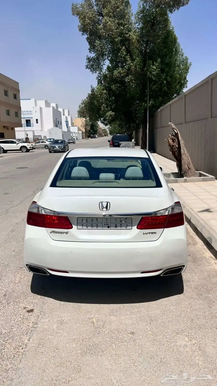 للبيع هوندا اكورد 2015 1