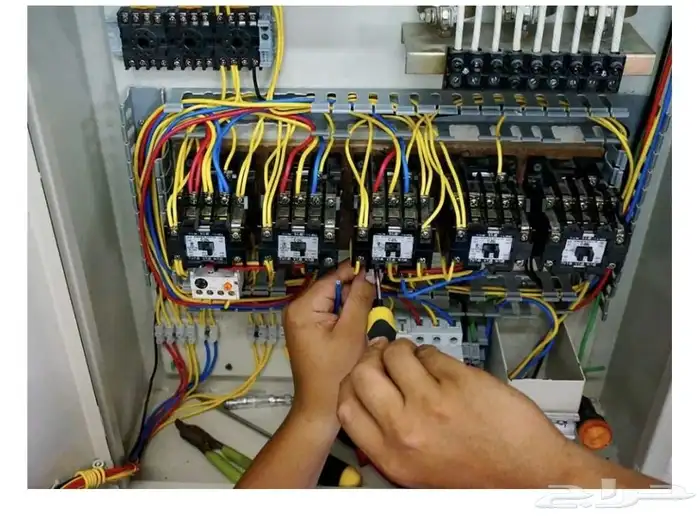 كهربائي منازل ابو عريش 1