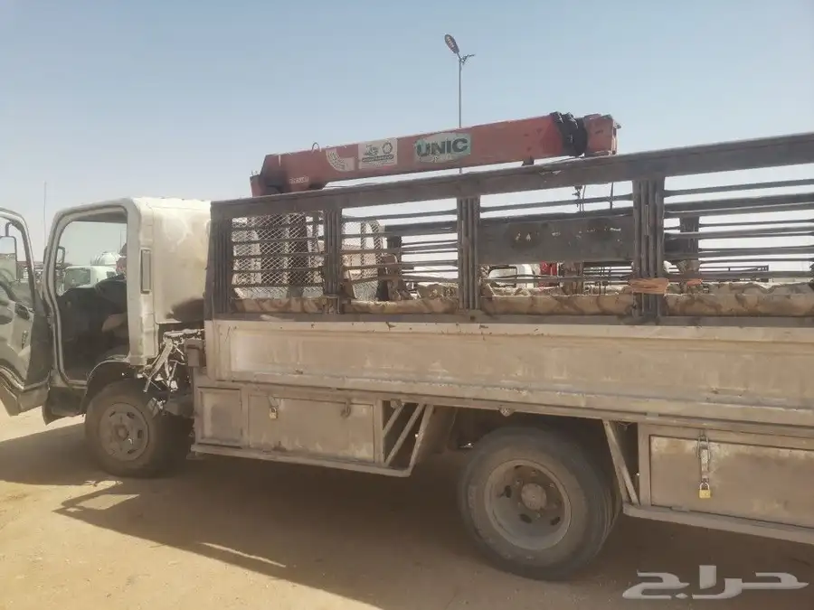 دينه تحميل إبل ونش متواجده بالقصيم مشاوير داخل القصيم فقط 0