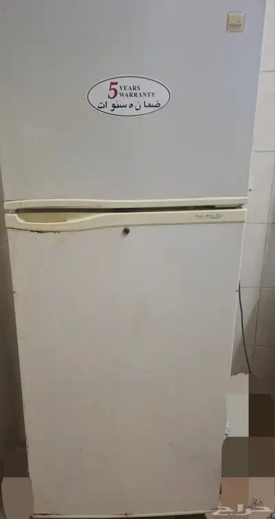 تلاجه شبه جديده 1
