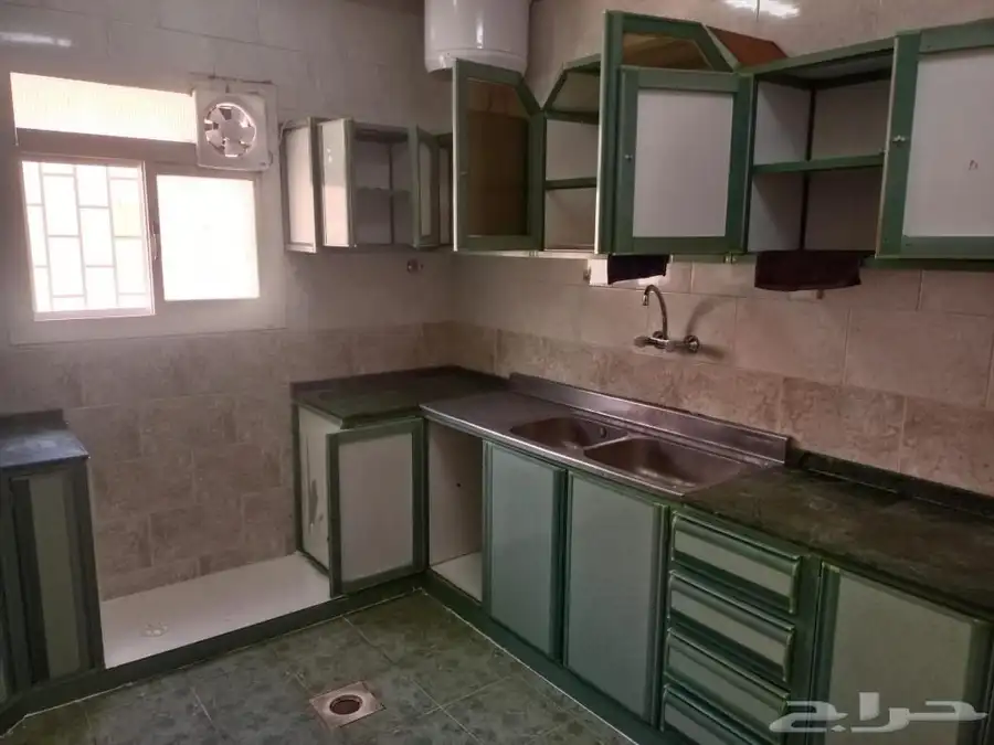 شركة تنظيف غسيل خزانات شقق كنب منازل مجالس موكيت 4