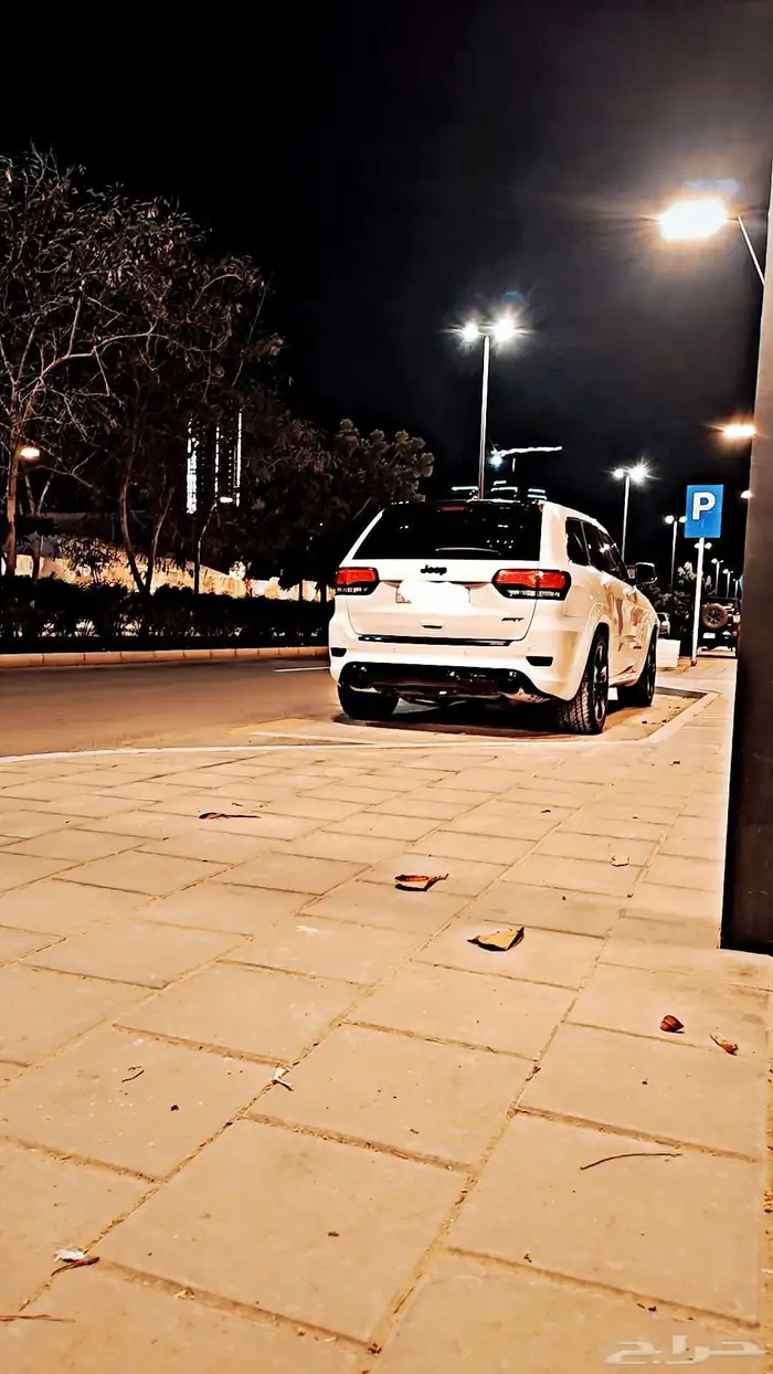جراند شيروكي SRT 7