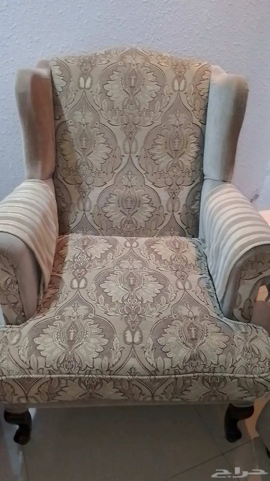 للبيع كنب نظيف ب 200 2