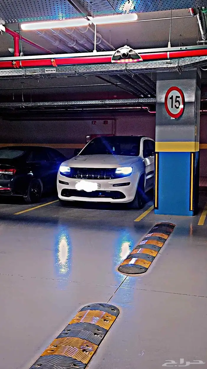 جراند شيروكي SRT 5