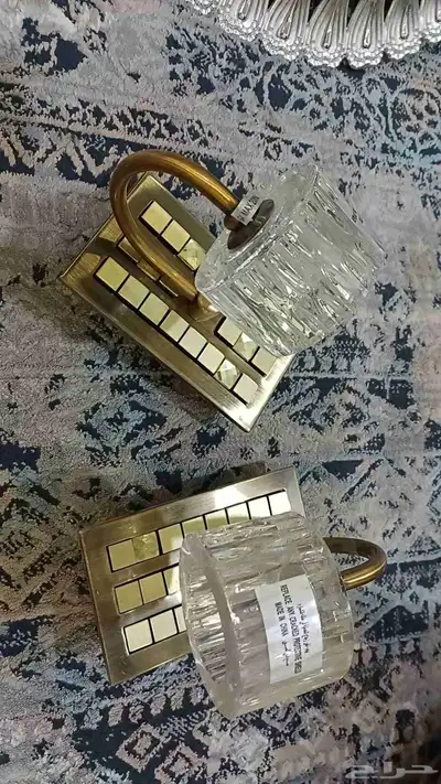 لمبات 6 حبات ولمبه سقف كل حبتين شكل لم يتم الاستخدام 1