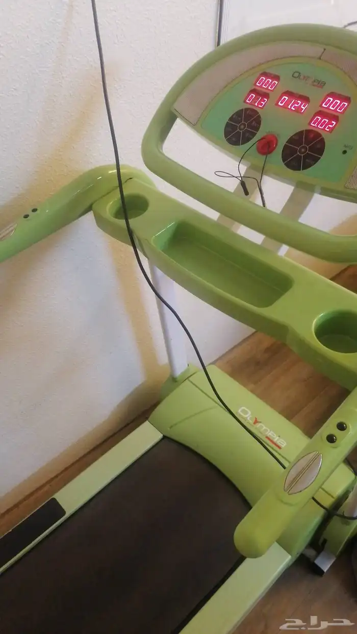 جهاز سير رياضي نظيف 1