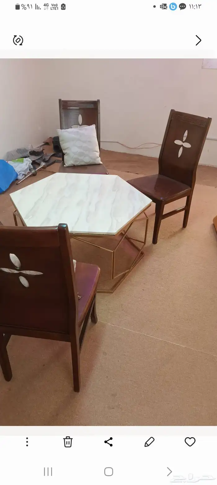 طاولة رخام ستيل و4 كراسي 0