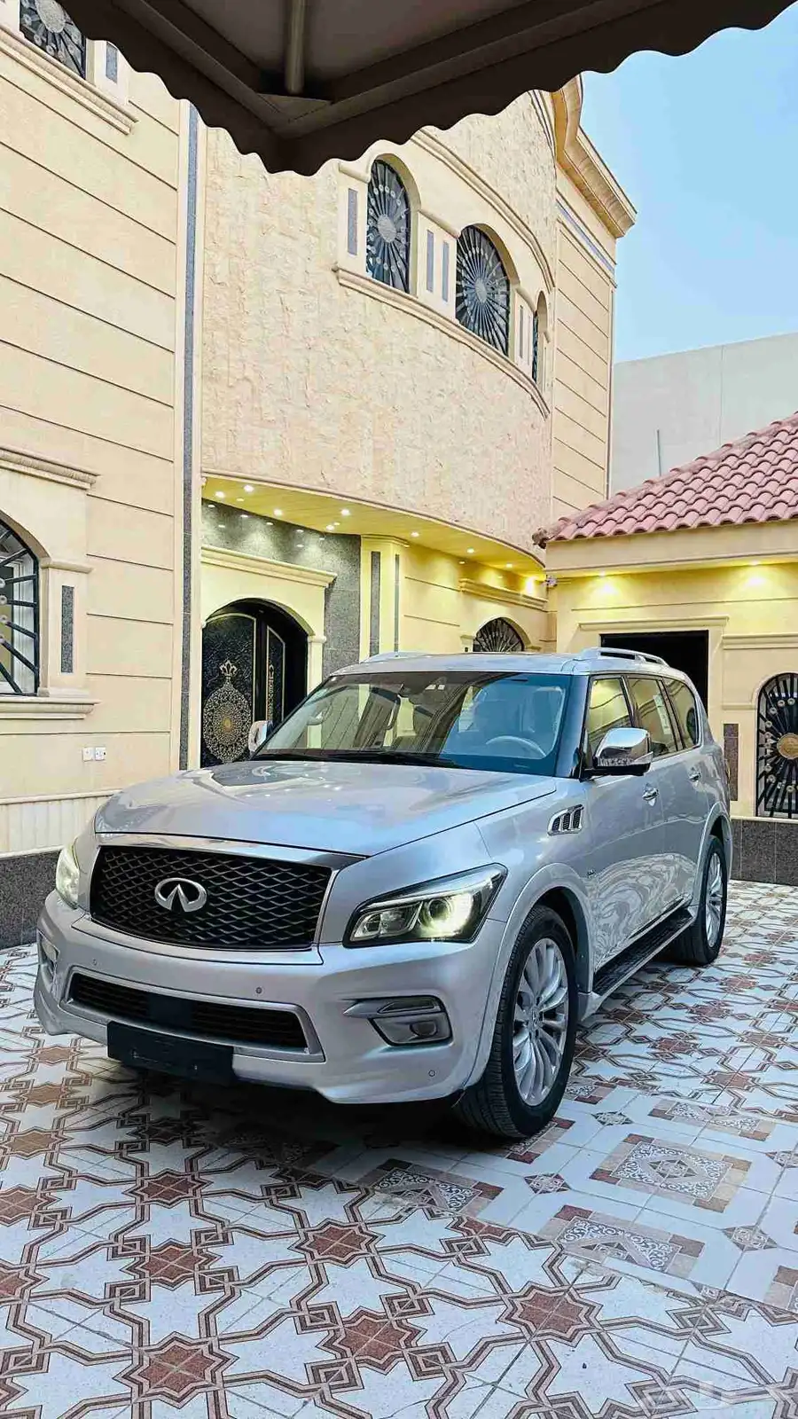 جيب انفنتي Qx80 2015 28
