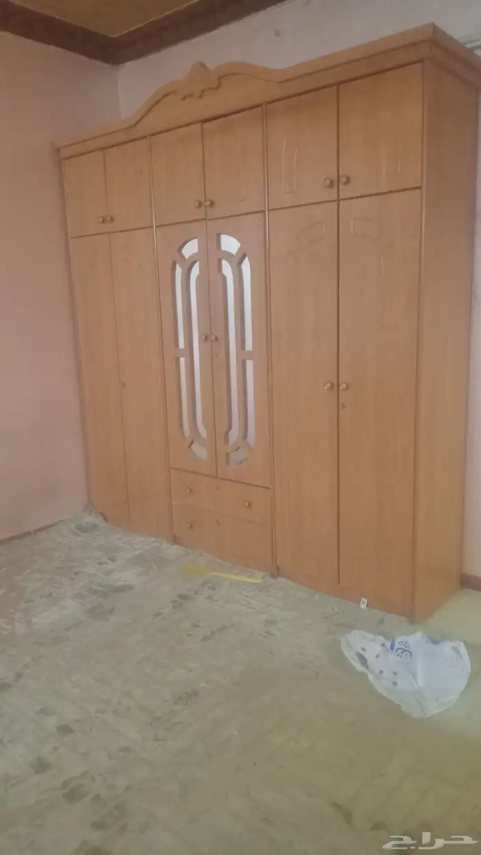 دولاب وسرير للبيع 0