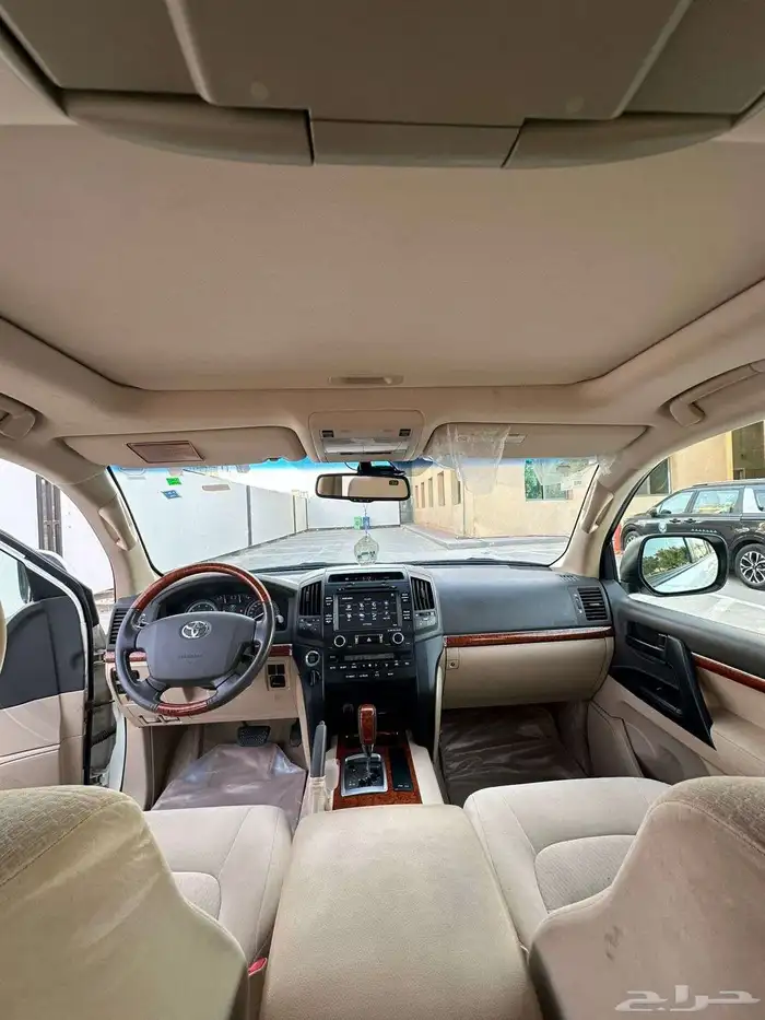 لاندكروزر GXR 2012 فل كامل V8 نادر (تم البيع) 24