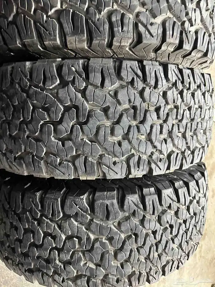 كفرات نص حجري بي اف جودرتش مقاس315 70 17 2