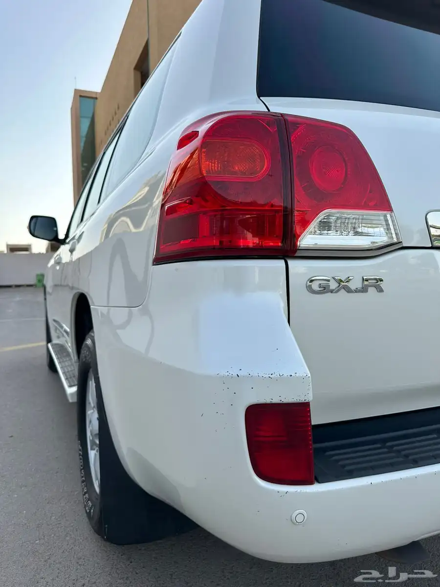 لاندكروزر GXR 2012 فل كامل V8 نادر (تم البيع) 11