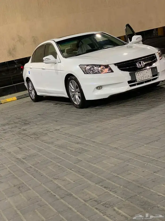 هوندا اكورد 12 17
