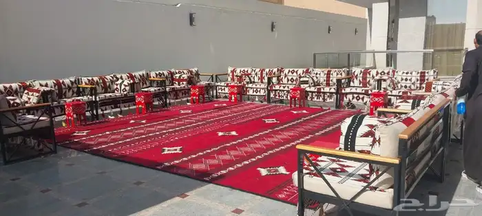 تاجير كراسي طاولت مخيمات جلسات شعبيه خيام كنب كراسي شفافه 8