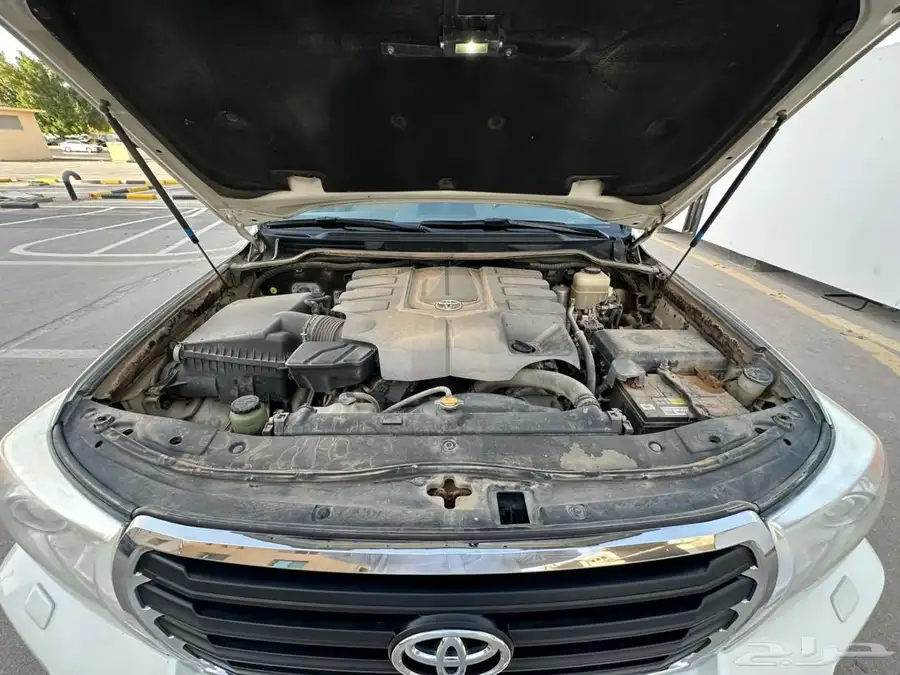 لاندكروزر GXR 2012 فل كامل V8 نادر (تم البيع) 27