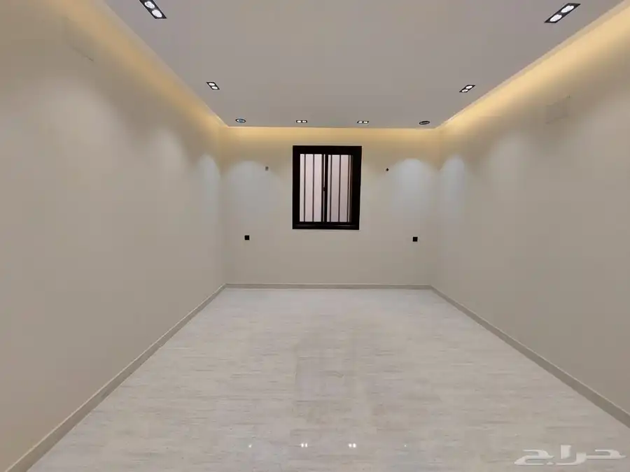 للبيع دور ثاني مع ملحق مدخل مستقل تماما باليرموك ابها 10