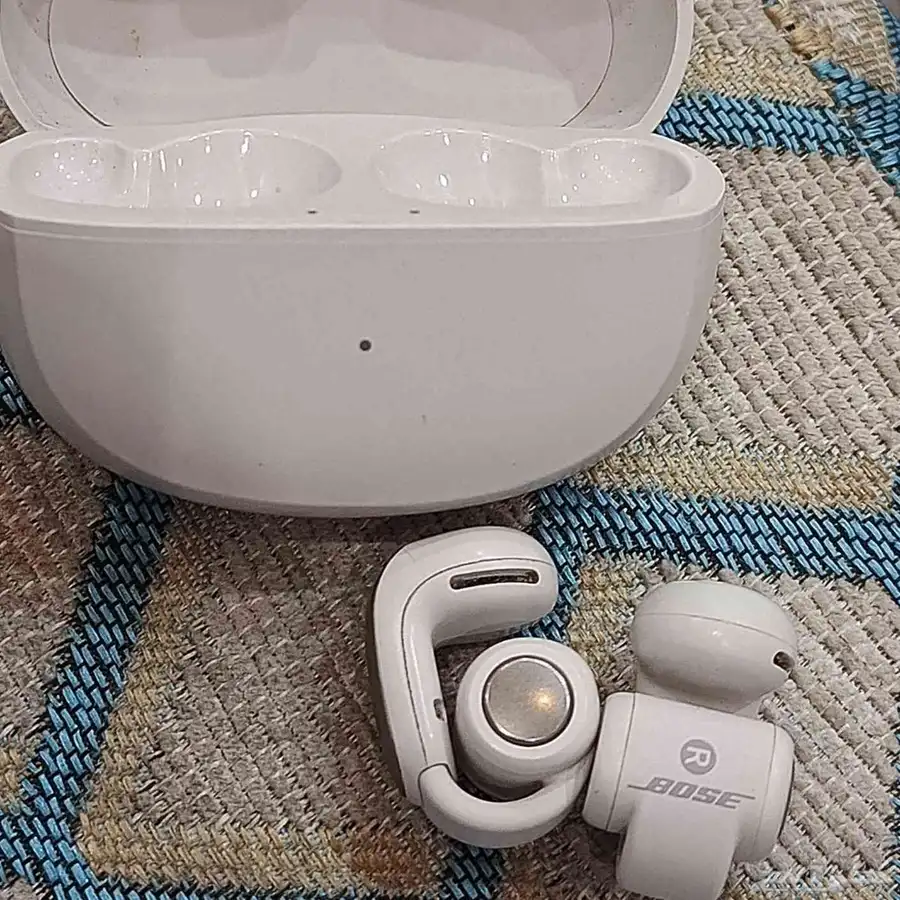 Bose Ultra Open مع تقنية OpenAudio سماعات أذن لاسلكية مفتوح 0